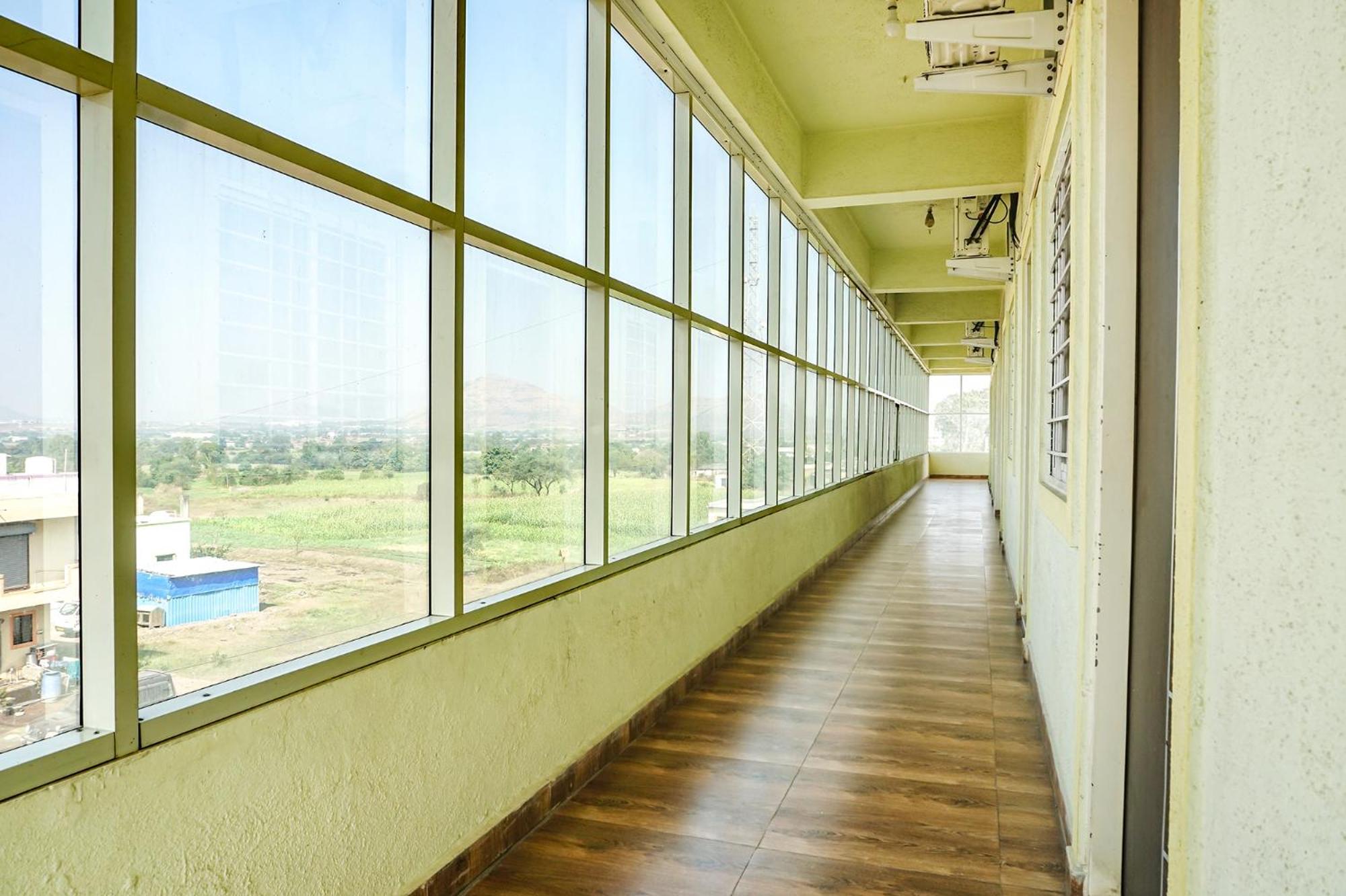 Fabexpress Vaishnav Inn Talegaon Dabhade Dış mekan fotoğraf