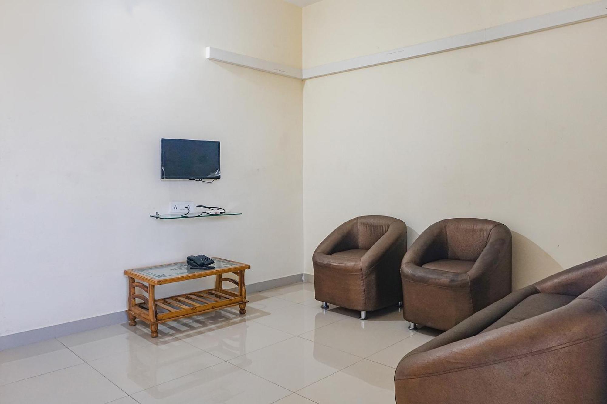Fabexpress Vaishnav Inn Talegaon Dabhade Dış mekan fotoğraf